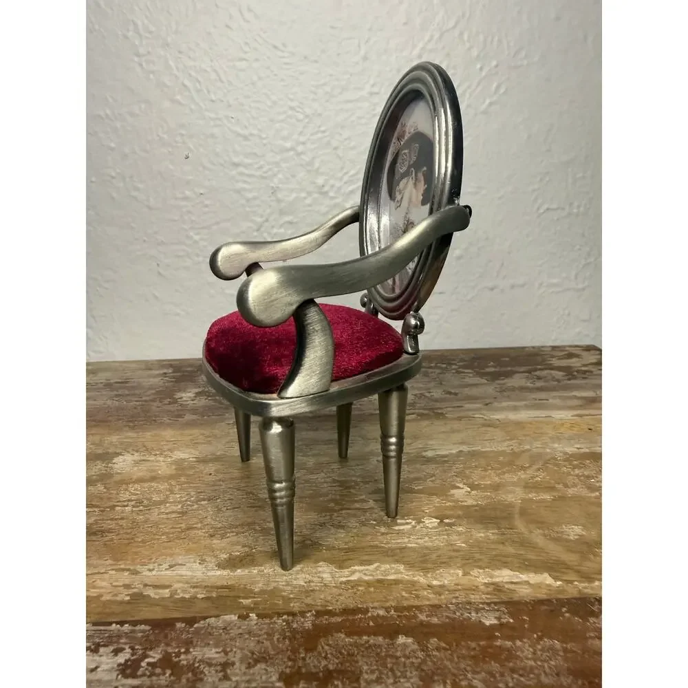 Antique Inspired Decorative Chair Photo‎ Frame Victorian Red Velvet Upholstered